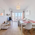 Apartament Pool And Balcony