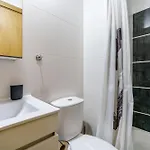 Pool And Balcony Apartament