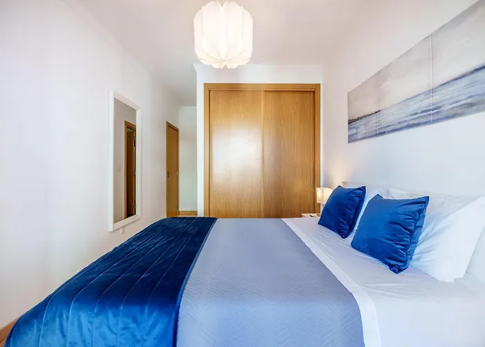 公寓 Pool And Balcony 波尔蒂芒